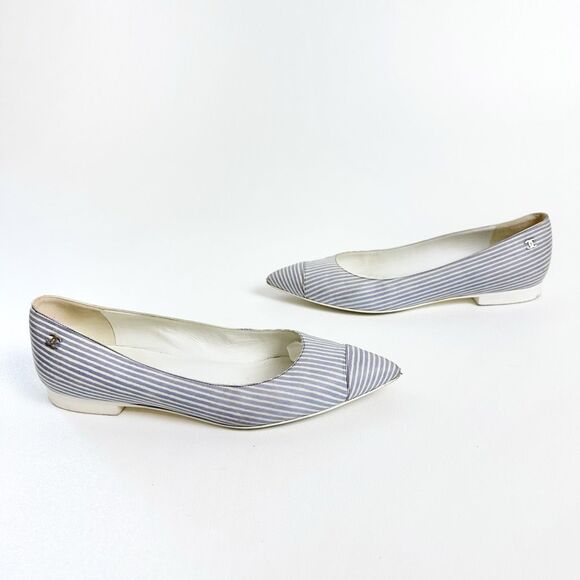 CHANEL Striped Flats in Blue and White - Picture 8 of 13